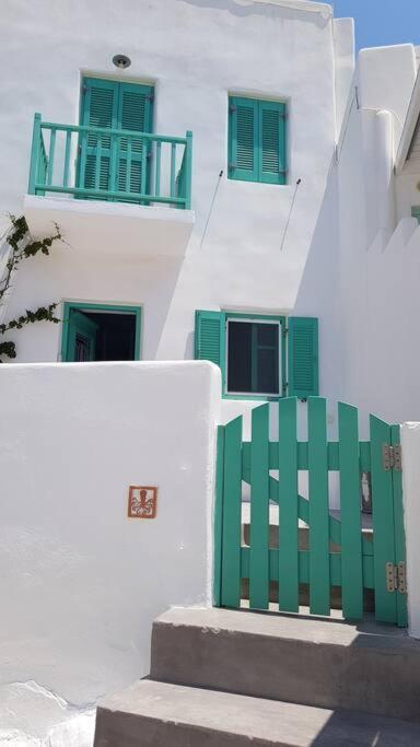 Octopus House *